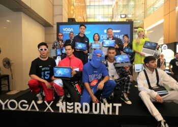 Foto: Lenovo (Bahagian Tengah, daripada kiri ke kanan: Ronald Chew (Pengasas Nerdunit), Wong Yuen Lai (Peneraju Konsumer Utama Lenovo Malaysia), dan Khoo Hung Chuan (Country General Manager Lenovo Malaysia).